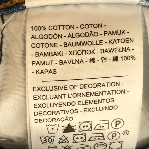 Levi’s wedgy, straight button, fly, distressed jeans - Picture 6 of 12